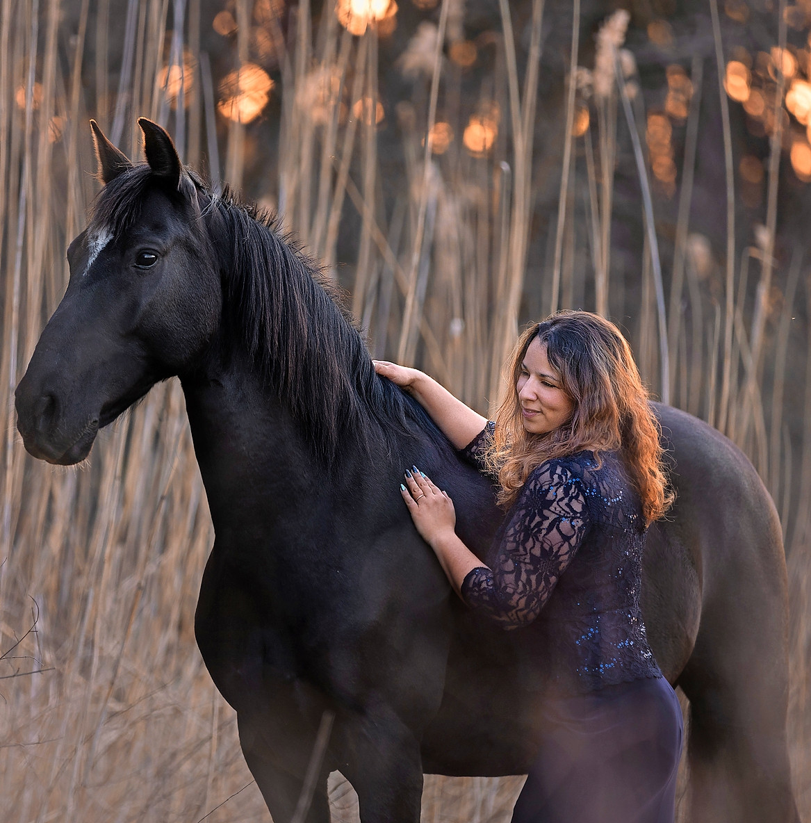 Inspiration „Ostwind“: Pferdetrainerin und Influencerin Aylin Hoffmann auf einem Bild, das sie auf Instagram postete.